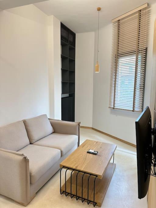Apartament Yvonne Center By Thesbnb Saloniki